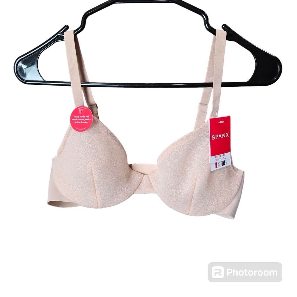 NWT Spanx Sheerflex Fit To You Bra